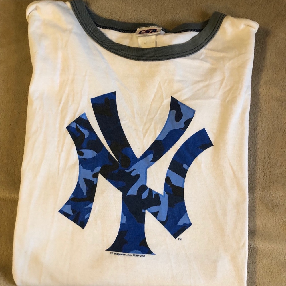 Yankee tee camo 💙